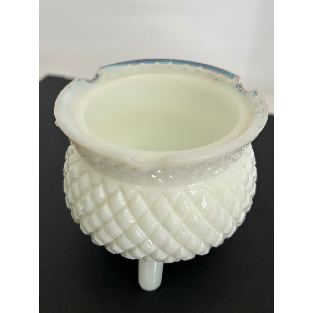 Ashtray White Milk Glass Hobnail Diamond Pattern Blue Rim Tripod Collectible